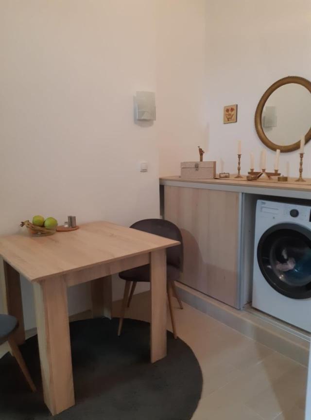 Tiny House Apartment Belgrád Kültér fotó